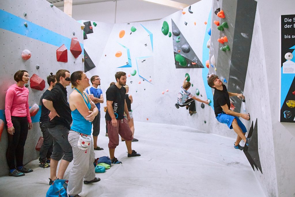 Tech-Session in der Boulderwelt Frankfurt Event für mehr Technik beim Bouldern