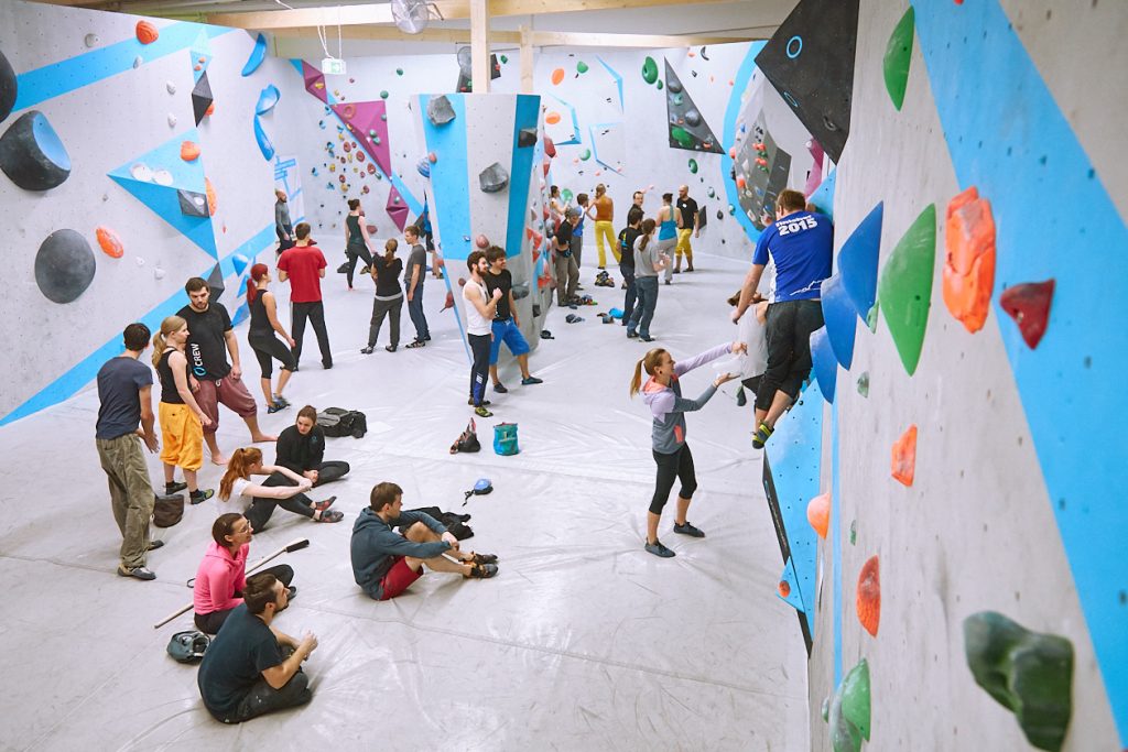 Tech-Session in der Boulderwelt Frankfurt Event für mehr Technik beim Bouldern