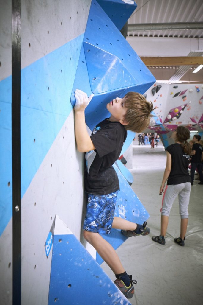 Bei unserem Boulderkids Cup ist das Boulderfieber ausgebrochen.