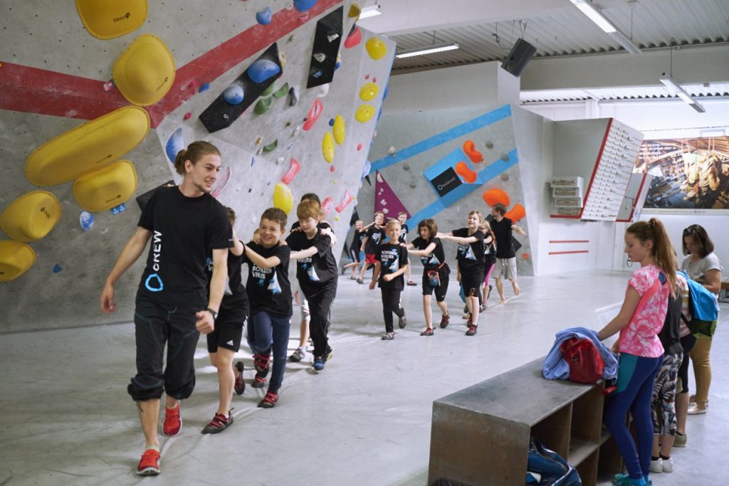 Bei unserem Boulderkids Cup ist das Boulderfieber ausgebrochen.