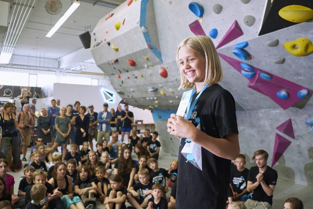 Bei unserem Boulderkids Cup ist das Boulderfieber ausgebrochen.