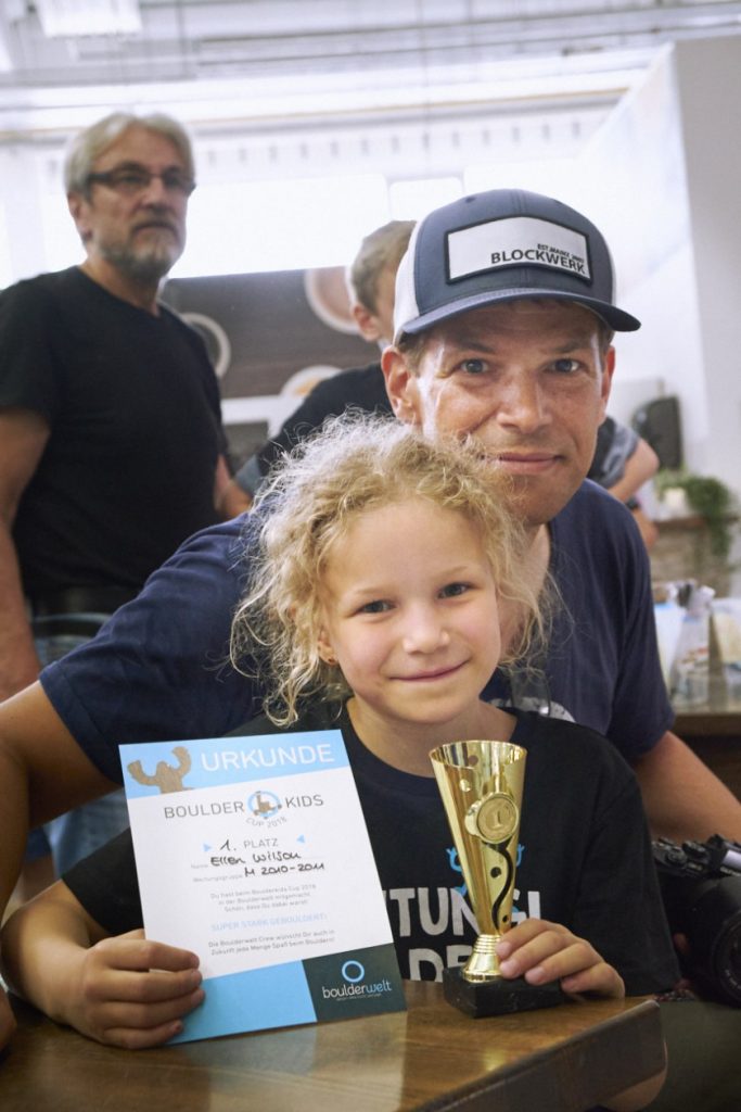 Bei unserem Boulderkids Cup ist das Boulderfieber ausgebrochen.