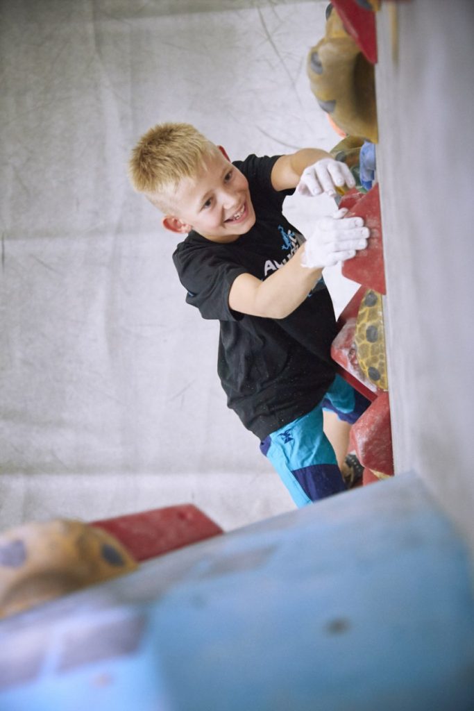 Bei unserem Boulderkids Cup ist das Boulderfieber ausgebrochen.