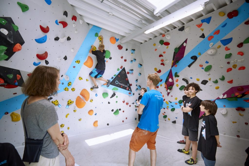 Bei unserem Boulderkids Cup ist das Boulderfieber ausgebrochen.