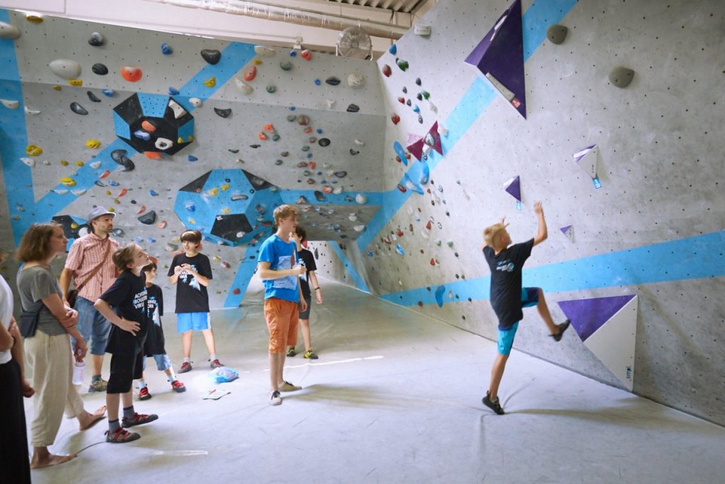 Bei unserem Boulderkids Cup ist das Boulderfieber ausgebrochen.