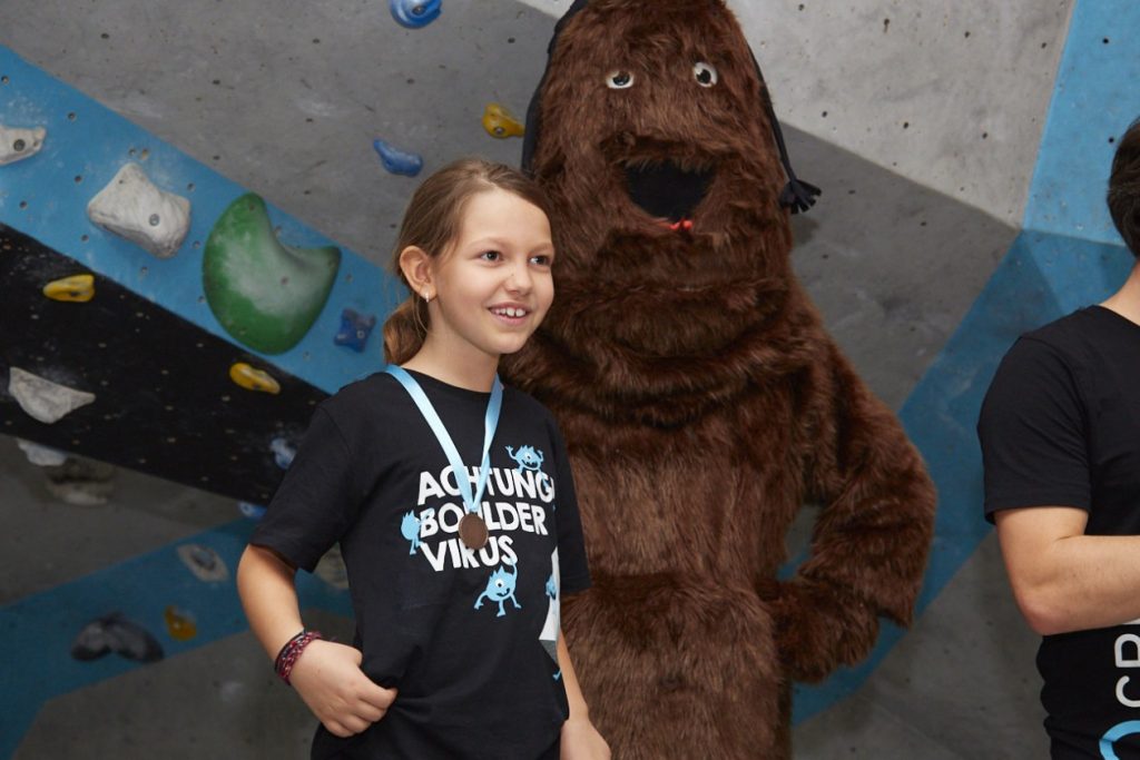 Bei unserem Boulderkids Cup ist das Boulderfieber ausgebrochen.