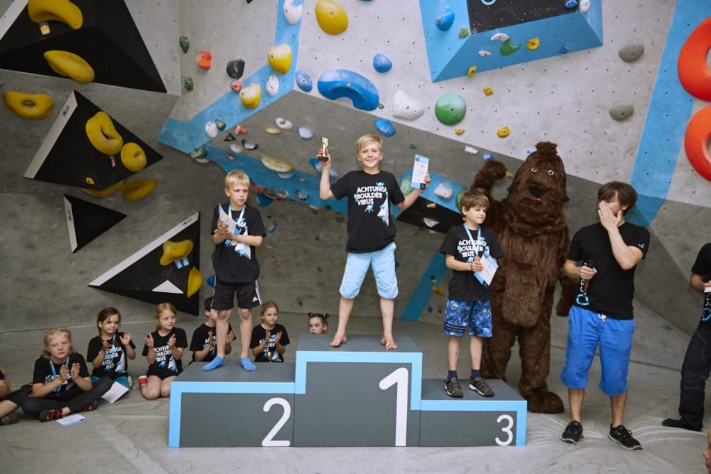 Bei unserem Boulderkids Cup ist das Boulderfieber ausgebrochen.