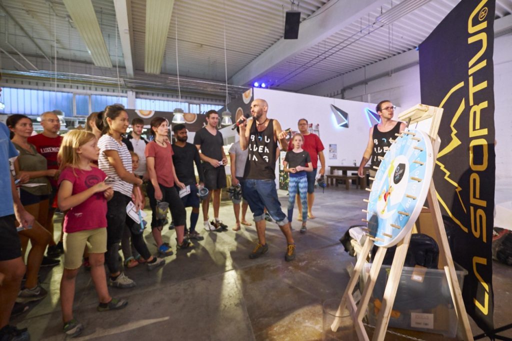 Unsere erste SUMMER SESSION in der Boulderwelt Frankfurt mit 30 fetten Boulder Highlights und dem Münchner Worldcup 2018 im Livestream