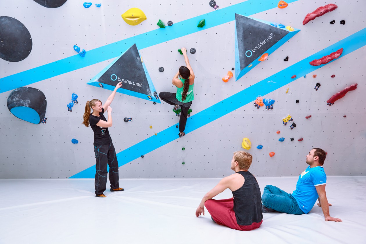 Boulderwelt Frankfurt August-schanz-straße Frankfurt Am Main Nord-ost Boulderwelt Frankfurt - Bouldern im Rhein-Main-Gebiet — Klettern ohne